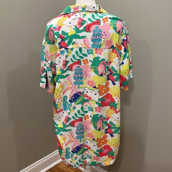 Hello Kitty Button Down Tropical Shirt - Picture 5 of 8